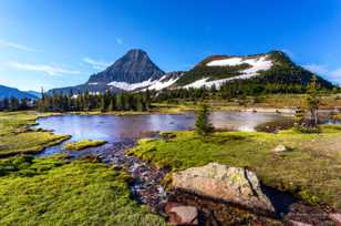 Lake above Logan Pass-4208.jpg Lake above Logan Pass-4208.jpg